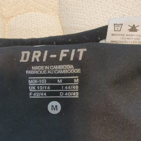 Nike Black Dri-Fit Skort - Picture 2 of 4